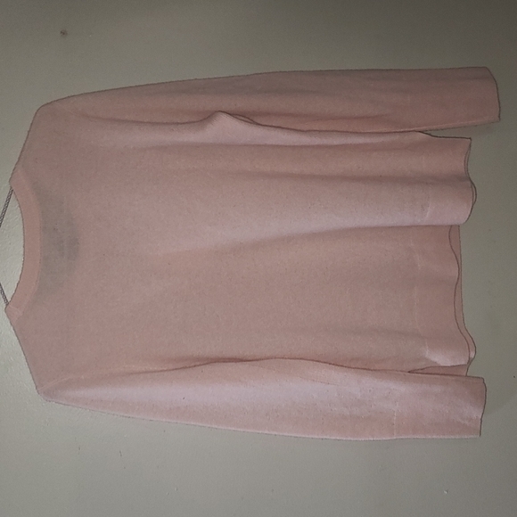 NWT Crewneck Cashmere Sweater - Picture 4 of 4